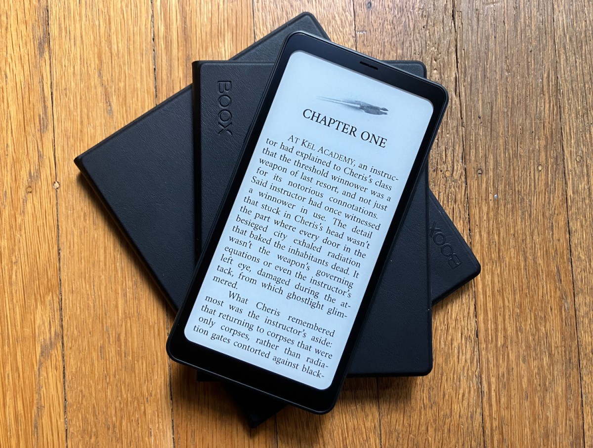Boox's latest e-readers combine quiet, compact styles with big customization